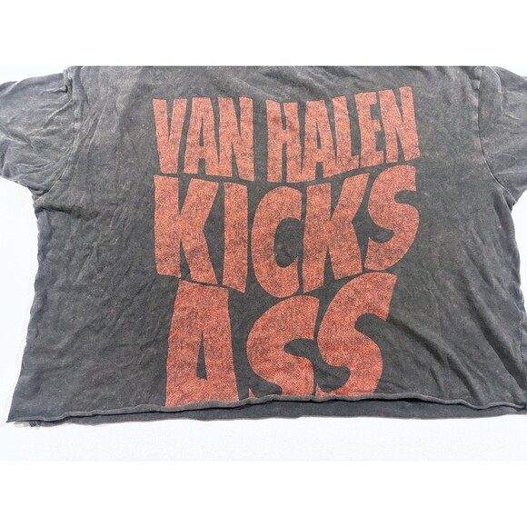 Van Halen Graphic Print Tee Kick Ass T-Shirt  World Tour 1981 Cotton Cropped M - Picture 8 of 8